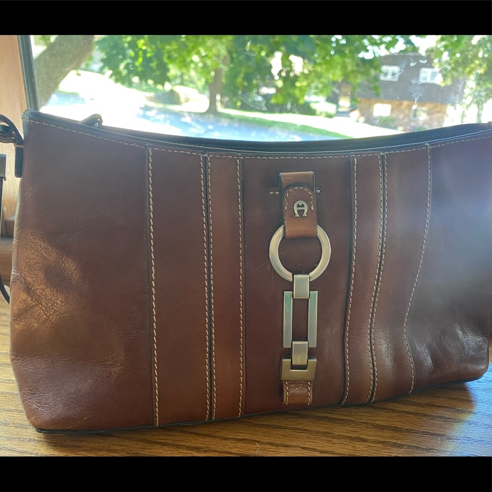 Vintage Etienne Aigner brown handbag